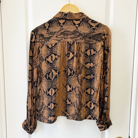 Topshop Snake Print Button-Up Shirt Blouse Brown and Black Size 4 - Picture 3 of 15